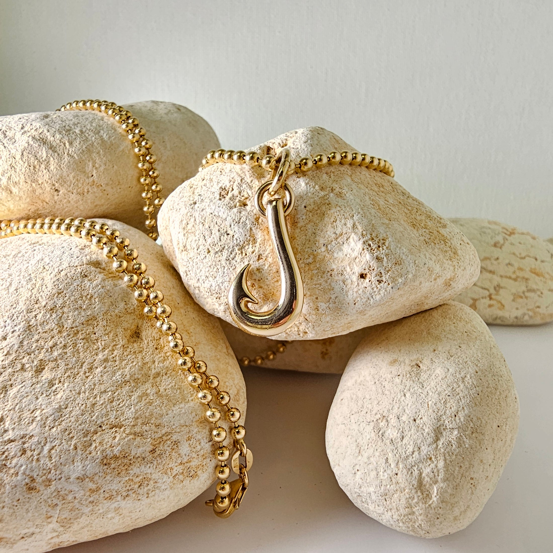 Fishing Hook Pendant 14k Gold - by Sabii Sports Jewelry®