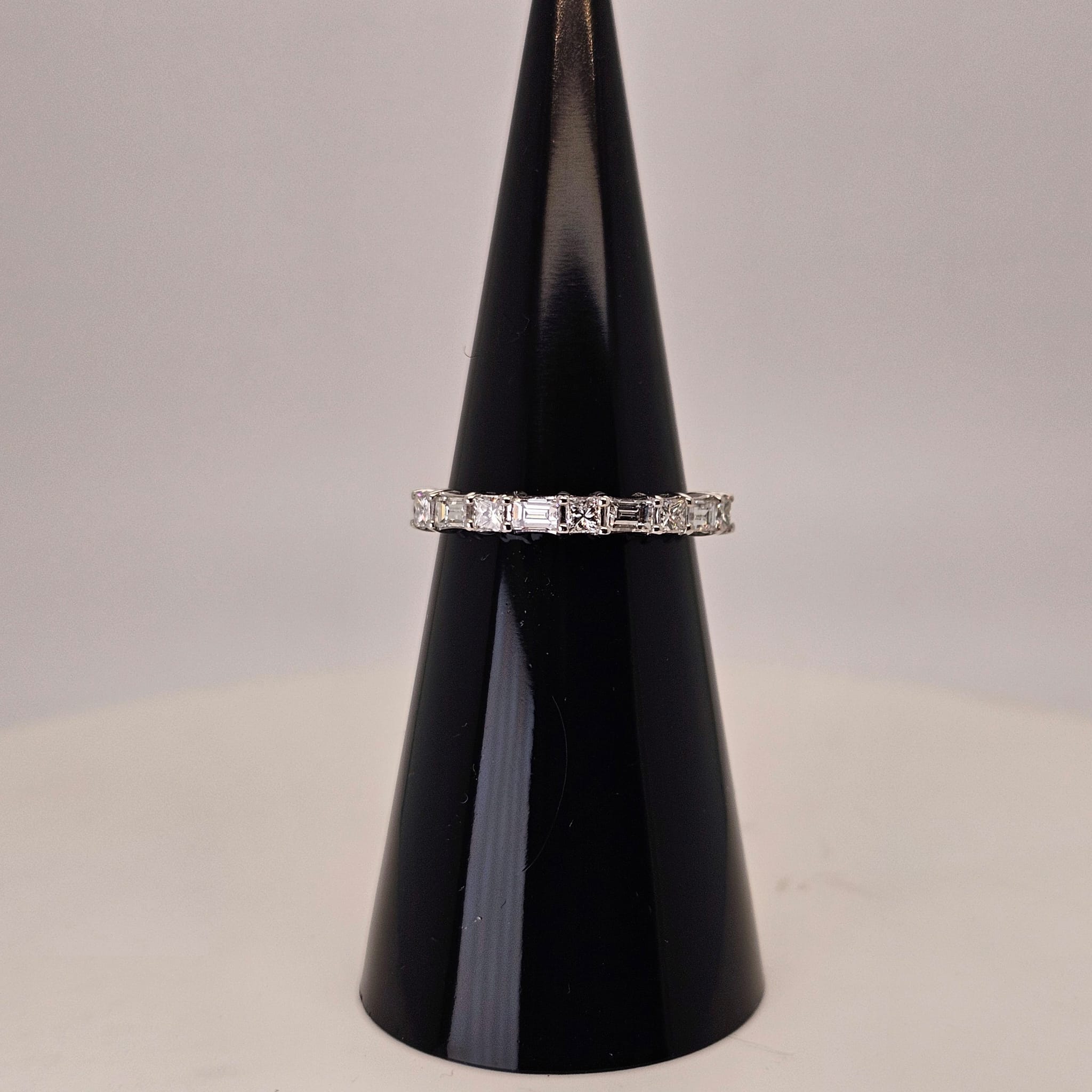 The Harmony Band All Diamond Ring – by Sabii Jewelry®